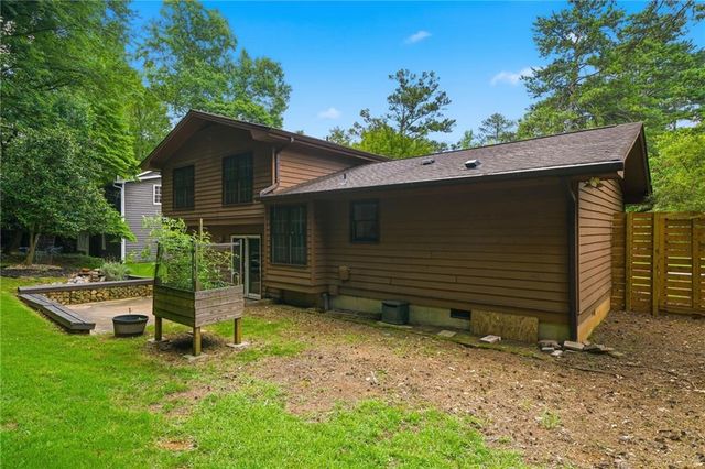 1170 Trailmore Drive, Roswell, GA 30076