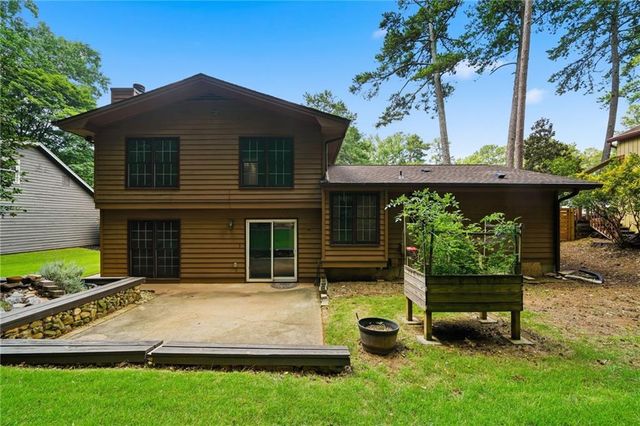 1170 Trailmore Drive, Roswell, GA 30076
