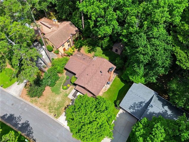 1170 Trailmore Drive, Roswell, GA 30076