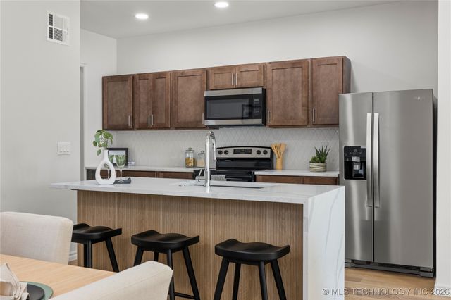 1111 S Quincy Avenue, Tulsa, OK 74120