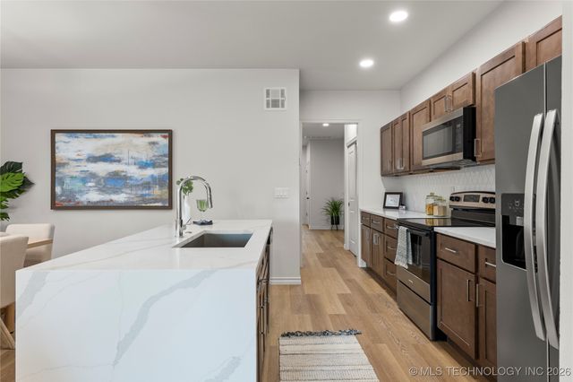 1111 S Quincy Avenue, Tulsa, OK 74120