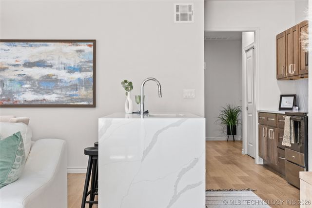 1111 S Quincy Avenue, Tulsa, OK 74120