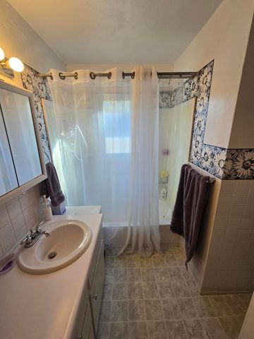 1978 Old Highway 60, Birch Tree, MO 65438