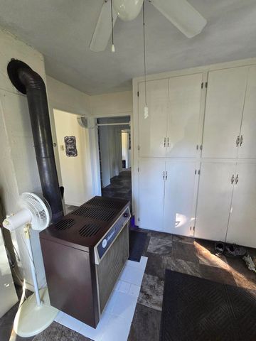 1978 Old Highway 60, Birch Tree, MO 65438