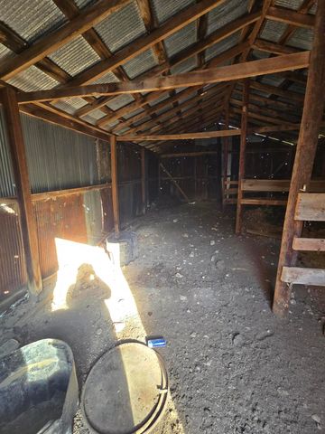 1978 Old Highway 60, Birch Tree, MO 65438