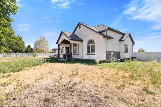27 S 3475 W, Layton, UT 84041