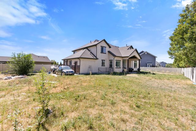 27 S 3475 W, Layton, UT 84041