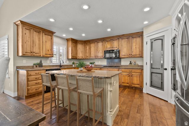 27 S 3475 W, Layton, UT 84041