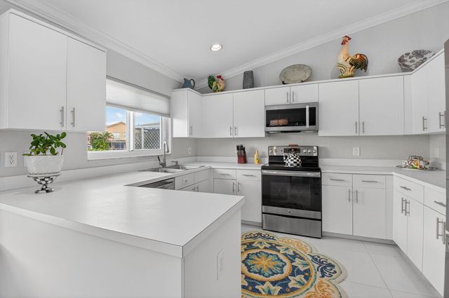 18134 Blue Lake Way, Boca Raton, FL 33498