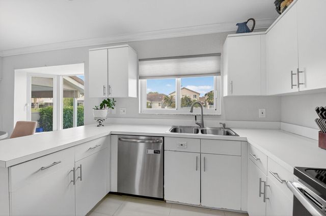 18134 Blue Lake Way, Boca Raton, FL 33498