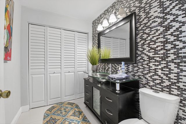 18134 Blue Lake Way, Boca Raton, FL 33498