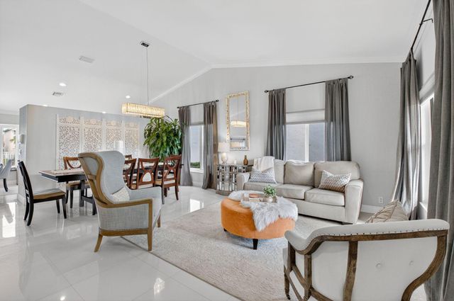 18134 Blue Lake Way, Boca Raton, FL 33498