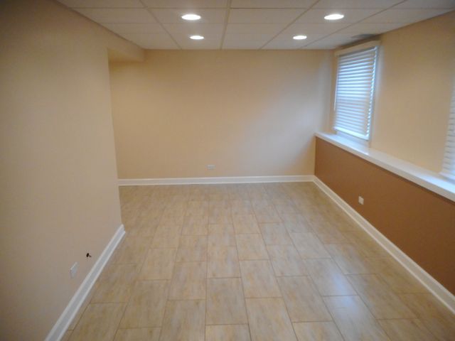 207 Downing Drive, Bloomingdale, IL 60108