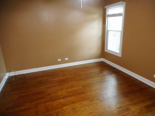 207 Downing Drive, Bloomingdale, IL 60108