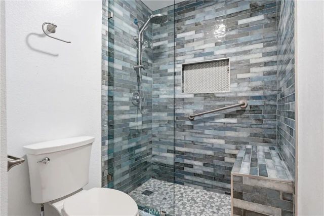 22131 Caminito Vino, Laguna Hills, CA 92653