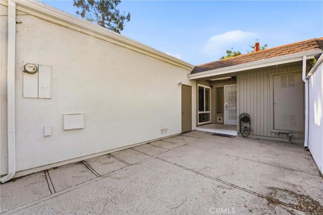 22131 Caminito Vino, Laguna Hills, CA 92653