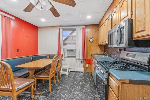 240 N Fulton Avenue, Mount Vernon, NY 10552