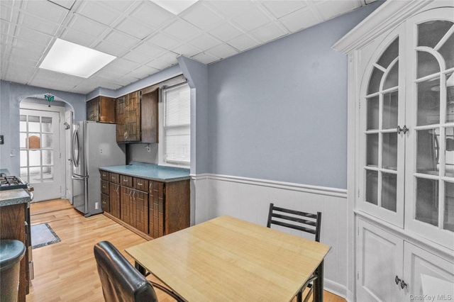 240 N Fulton Avenue, Mount Vernon, NY 10552