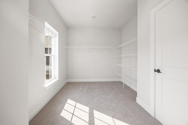 W198N4901 Hickory STREET, Menomonee Falls, WI 53051