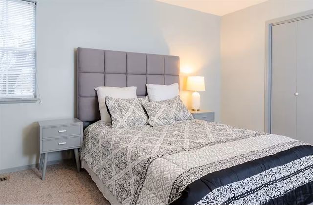 106 NW Park Street C, Bentonville, AR 72712