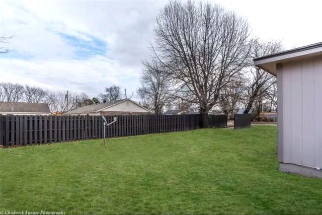 106 NW Park Street C, Bentonville, AR 72712