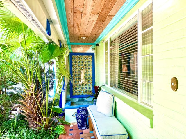 7704 Martin Avenue, West Palm Beach, FL 33405