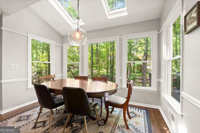 4069 Bittersweet Drive NE, Roswell, GA 30075