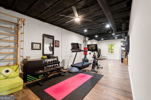 4069 Bittersweet Drive NE, Roswell, GA 30075