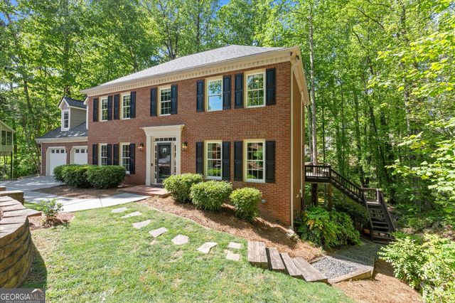 4069 Bittersweet Drive NE, Roswell, GA 30075