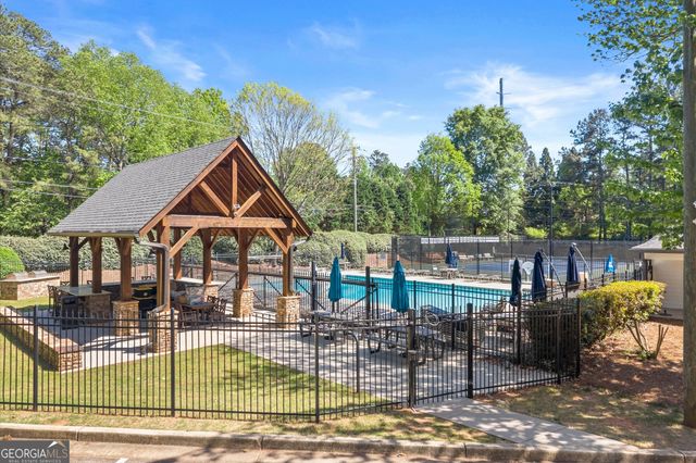 4069 Bittersweet Drive NE, Roswell, GA 30075