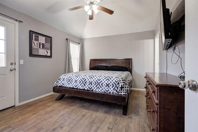 921 Switzerland Avenue, Yukon, OK 73099