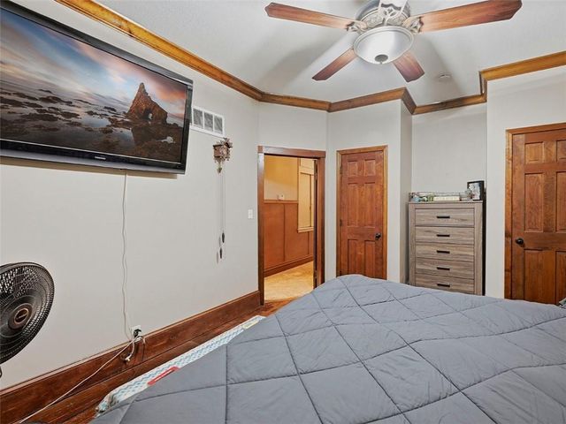 2804 Garland Street, Leavenworth, KS 66048