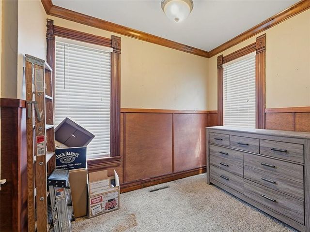 2804 Garland Street, Leavenworth, KS 66048