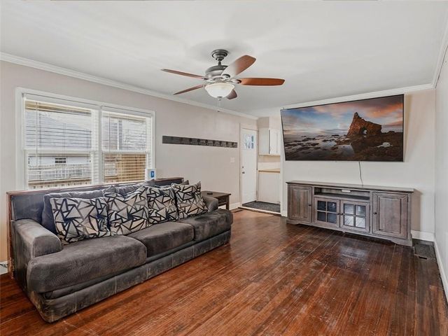 2804 Garland Street, Leavenworth, KS 66048
