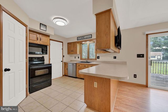 13 SPRINGWOOD DR, Dover, DE 19904