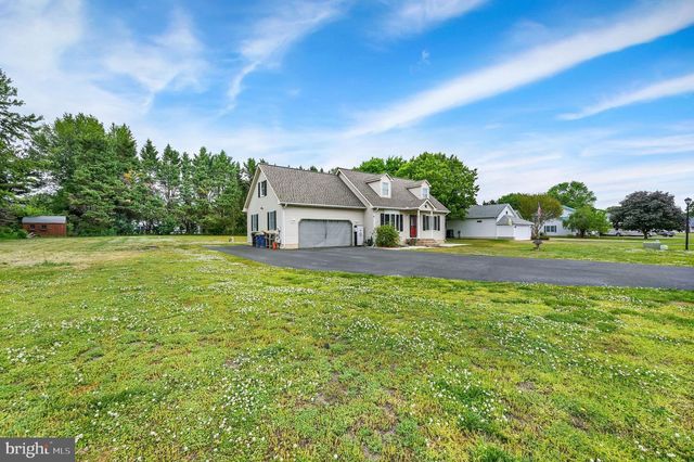 13 SPRINGWOOD DR, Dover, DE 19904