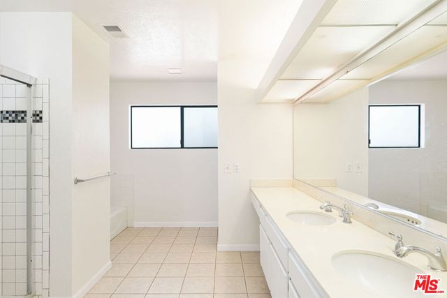 828 Whitewater Drive 17, Fullerton, CA 92833