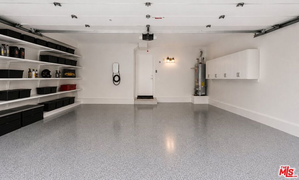 Image 24 of property listing at 828 Whitewater Drive 17, Fullerton, CA 92833