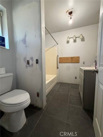 18284 9th Street, Bloomington, CA 92316