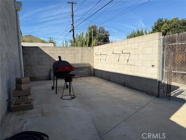 18284 9th Street, Bloomington, CA 92316