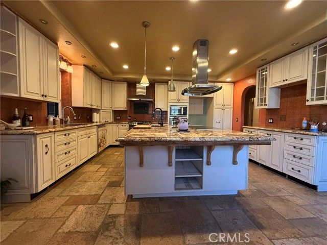 18284 9th Street, Bloomington, CA 92316