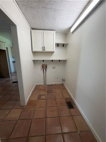 27 Carmichael Street, Mcdonough, GA 30253
