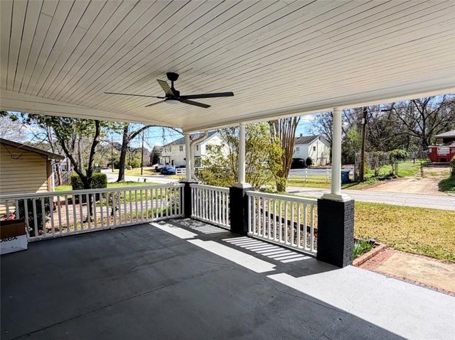 27 Carmichael Street, Mcdonough, GA 30253