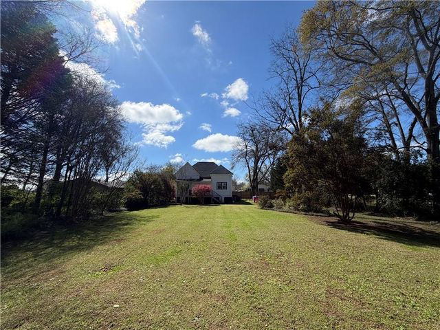 27 Carmichael Street, Mcdonough, GA 30253