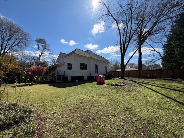 27 Carmichael Street, Mcdonough, GA 30253