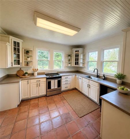 27 Carmichael Street, Mcdonough, GA 30253