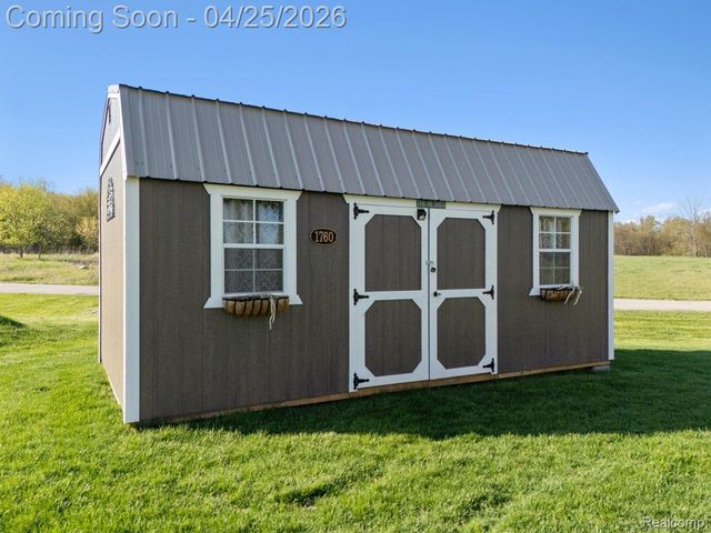 1760 Stonehouse Drive, Unadilla Township, MI 48137