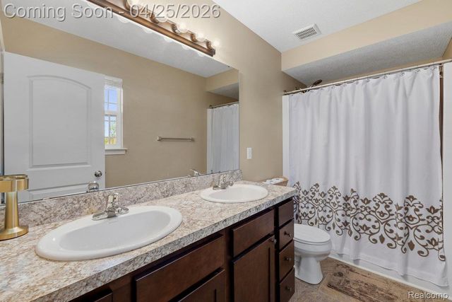 1760 Stonehouse Drive, Unadilla Township, MI 48137