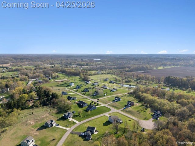 1760 Stonehouse Drive, Unadilla Township, MI 48137