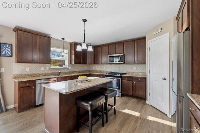 1760 Stonehouse Drive, Unadilla Township, MI 48137